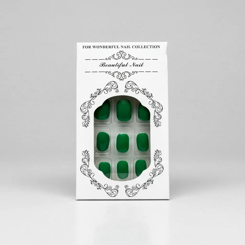 Uñas press on jade puestas en mano — Klaia Beauty